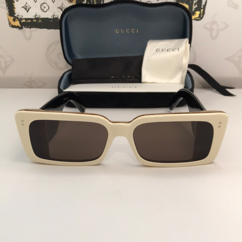 Gucci GG0543S 002 Ivory Black Oversized Rectangular Sunglasses Brown Lens - Picture 5 of 12